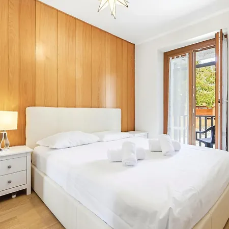 Hostdomus - La Chapelle Apartment Sauze D'Oulx