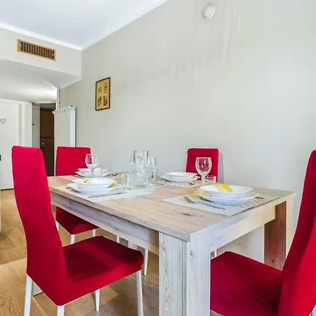 Appartement Hostdomus - La Chapelle