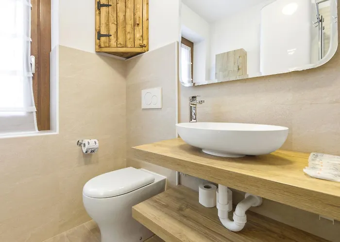 Hostdomus - La Chapelle *