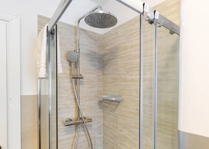 Hostdomus - La Chapelle